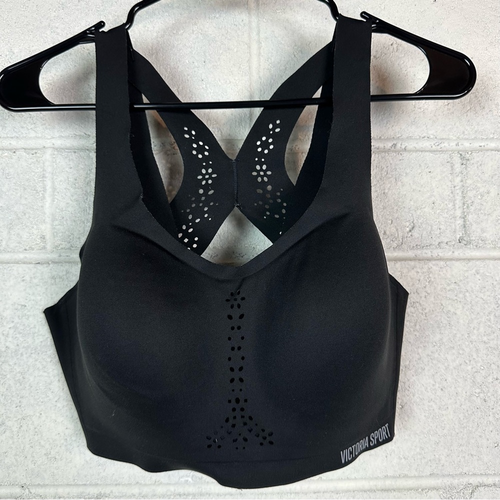 Victoria Secret Sport Angel Max Black Women's Sports Bra size 38C